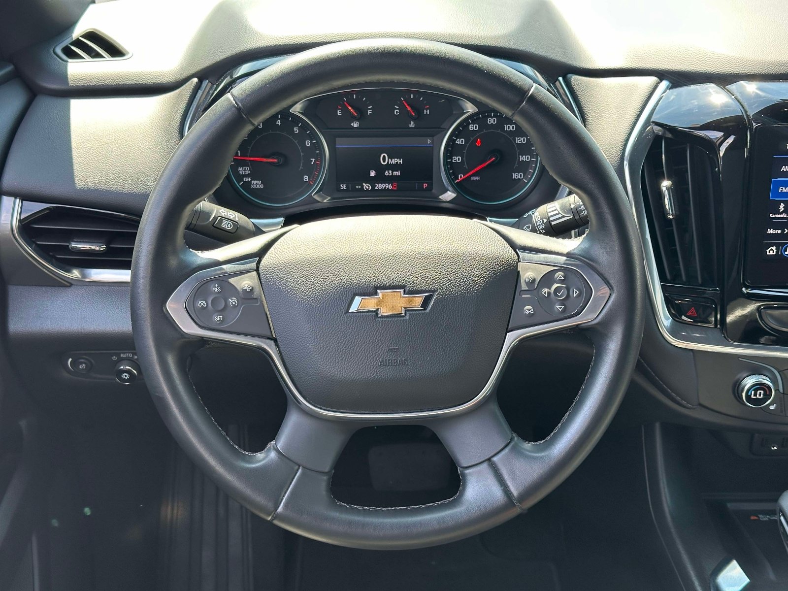 Used 2023 Chevrolet Traverse LT FWD image 15