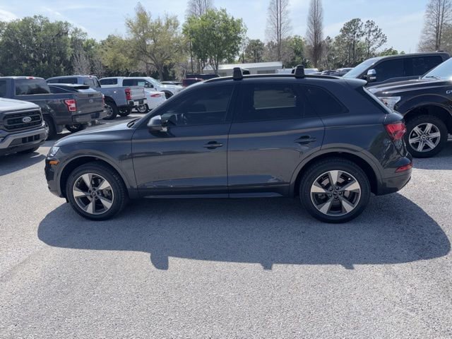 Used 2020 Audi Q5 2.0T Premium w/ Titanium Sport Package image 8