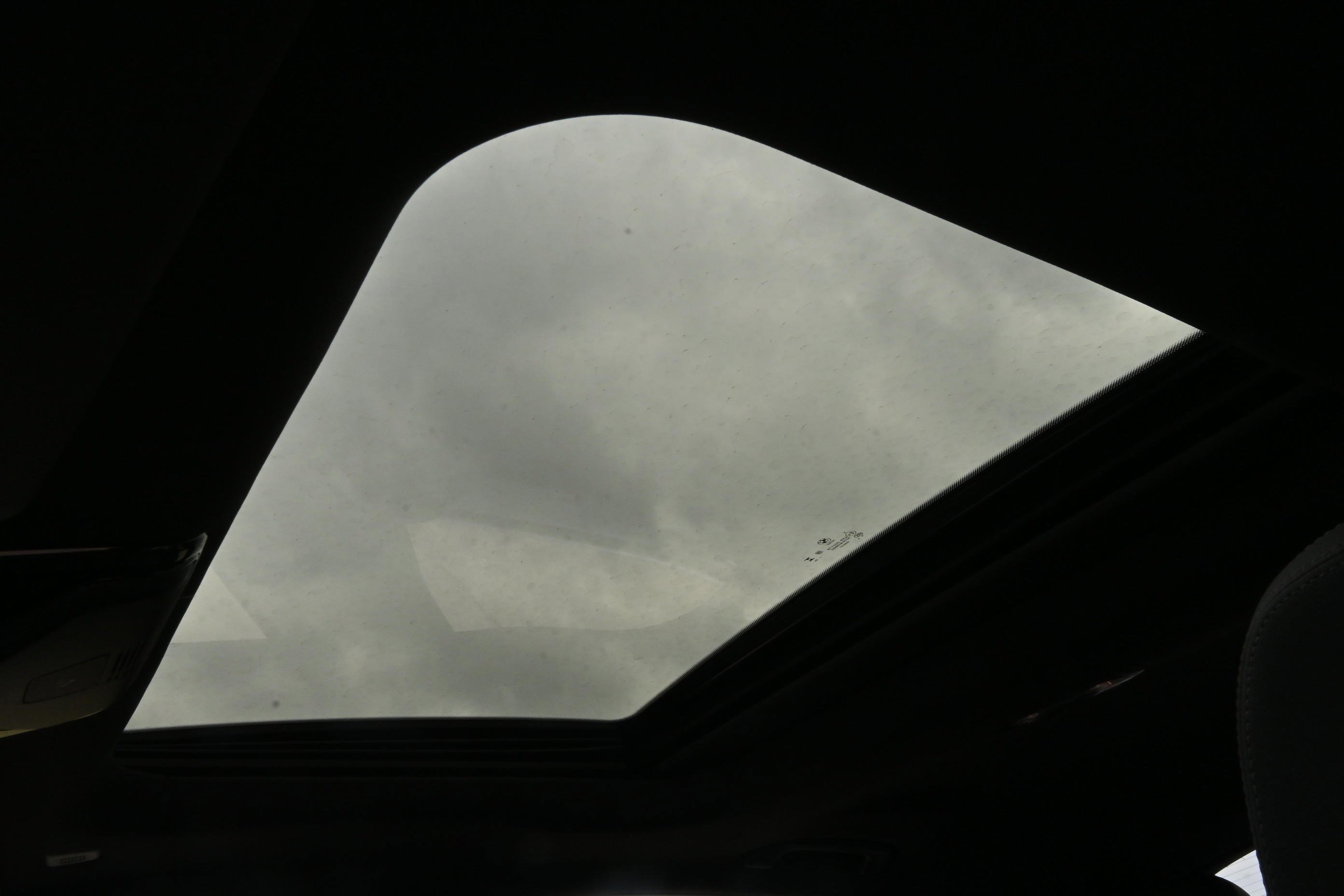 Certified 2025 BMW M440i image 30