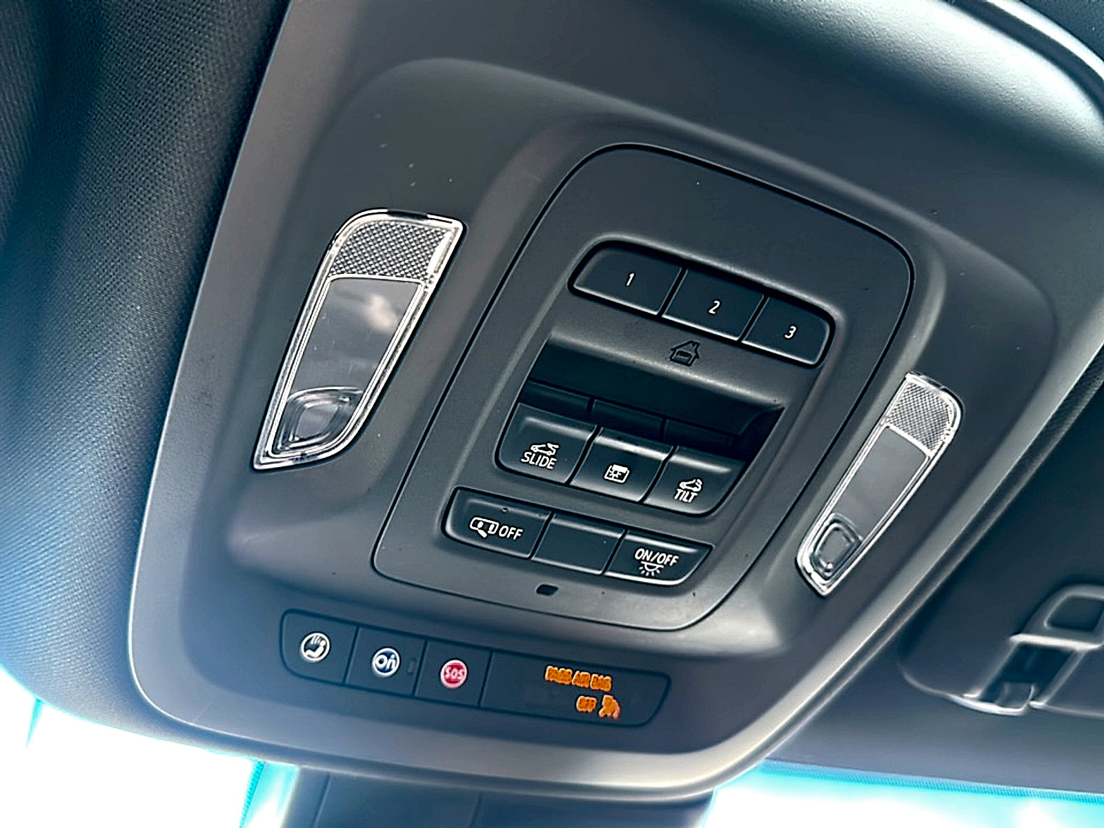 Certified 2024 Cadillac CT5 Luxury w/ Sun And Sound Package image 38