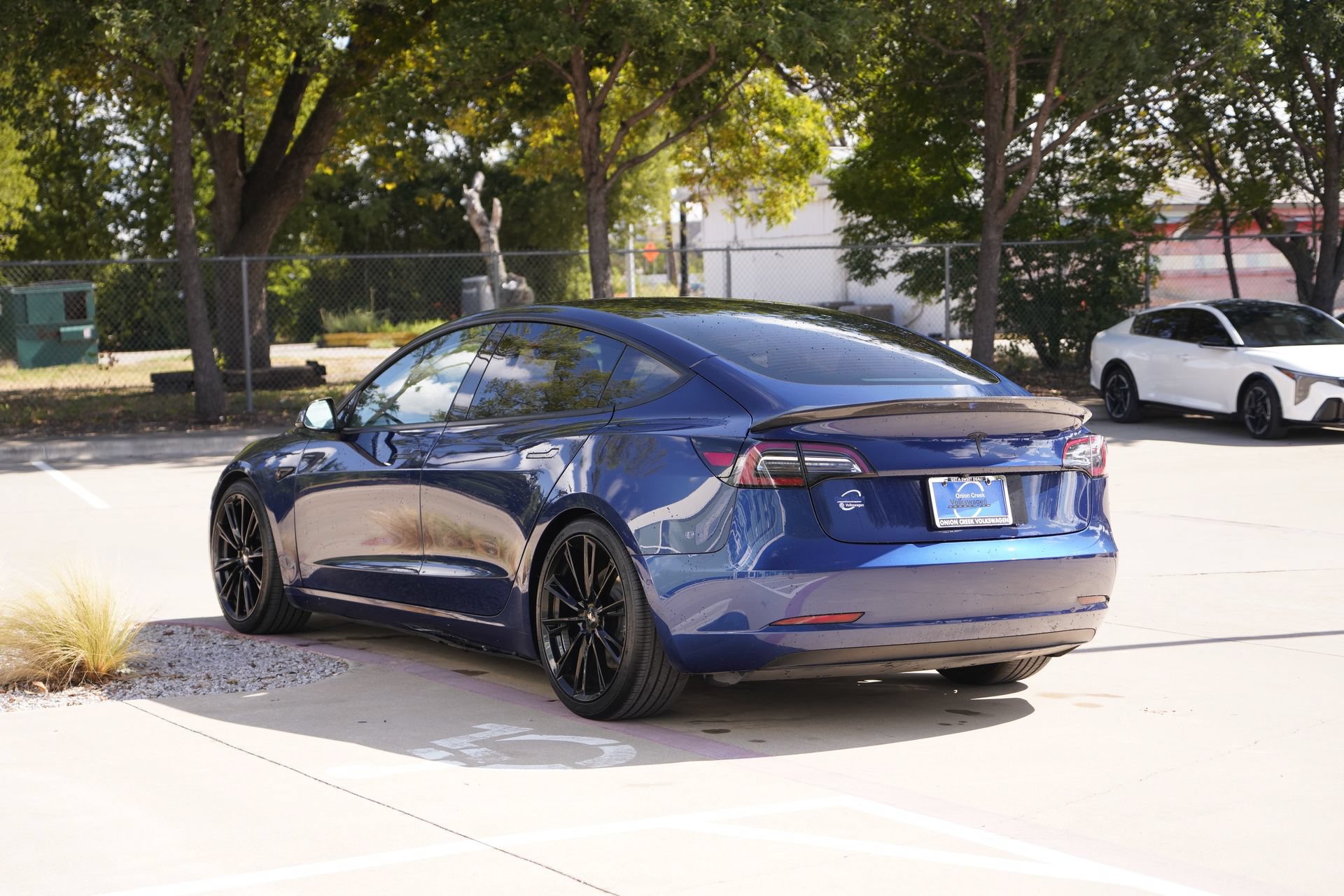 Used 2021 Tesla Model 3 Standard Range Plus RWD image 6