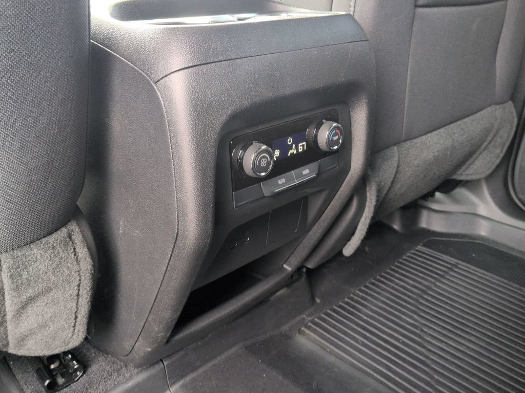 Used 2026 Chevrolet Traverse LT w/ LPO, Floor Liner Package AWD/4WD image 34