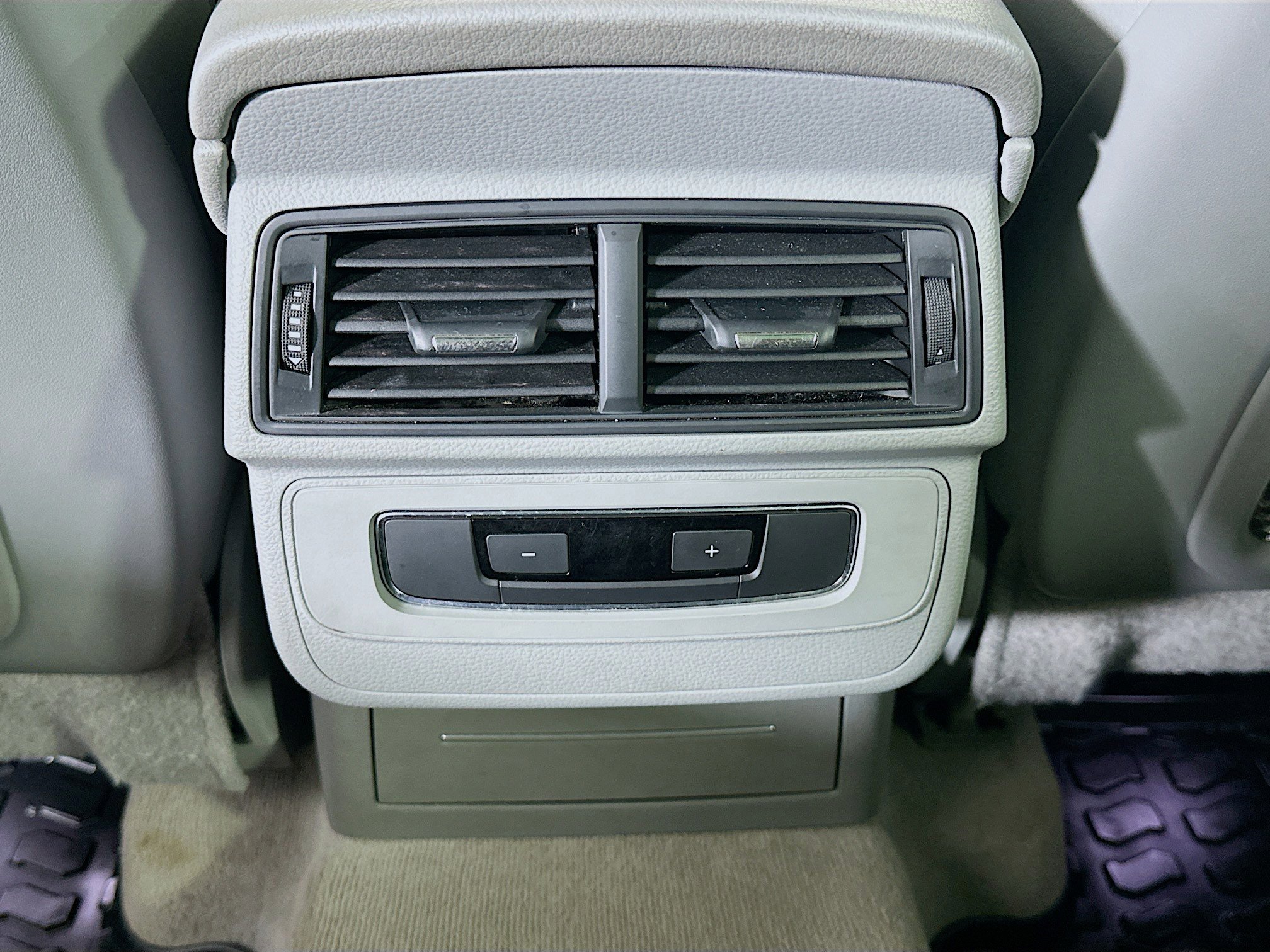 Used 2017 Audi Q7 2.0T Premium AWD/4WD image 26