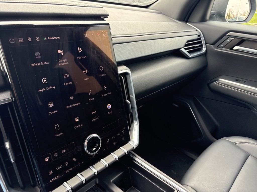 Certified 2024 GMC Acadia Elevation w/ Luxury Package image 41