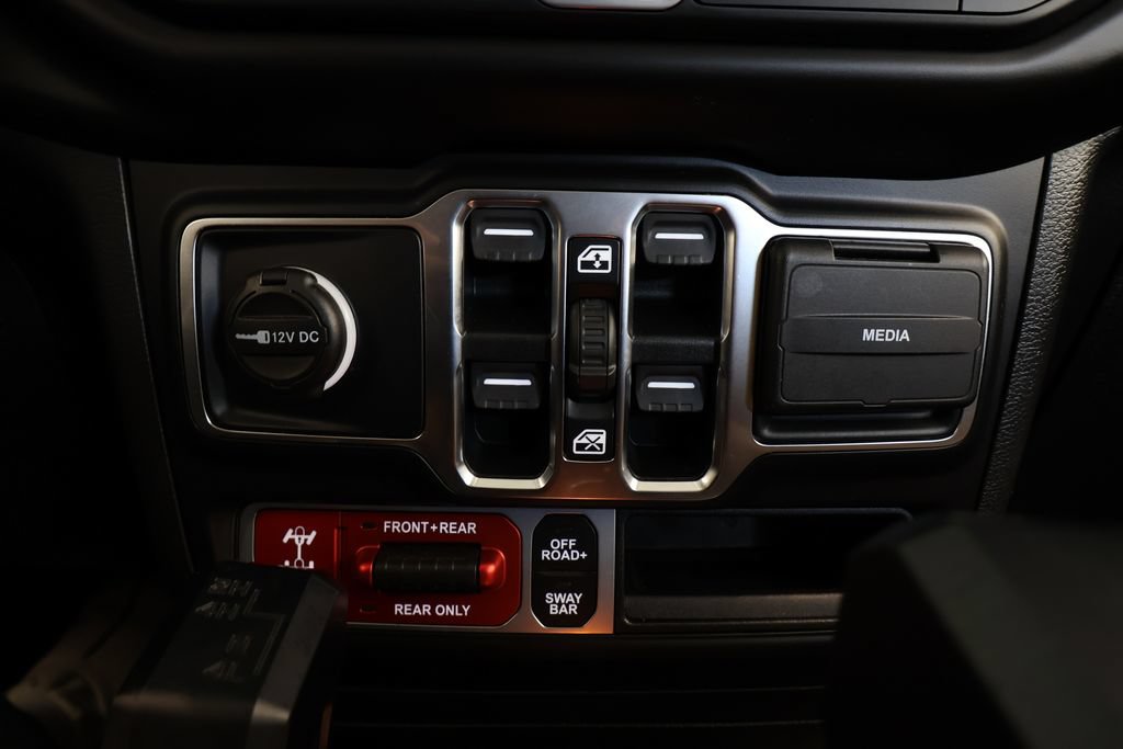 Used 2021 Jeep Gladiator Rubicon AWD/4WD image 43