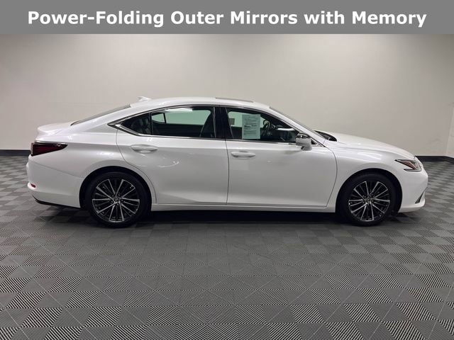 Used 2025 Lexus ES 350 w/ Premium Package image 4