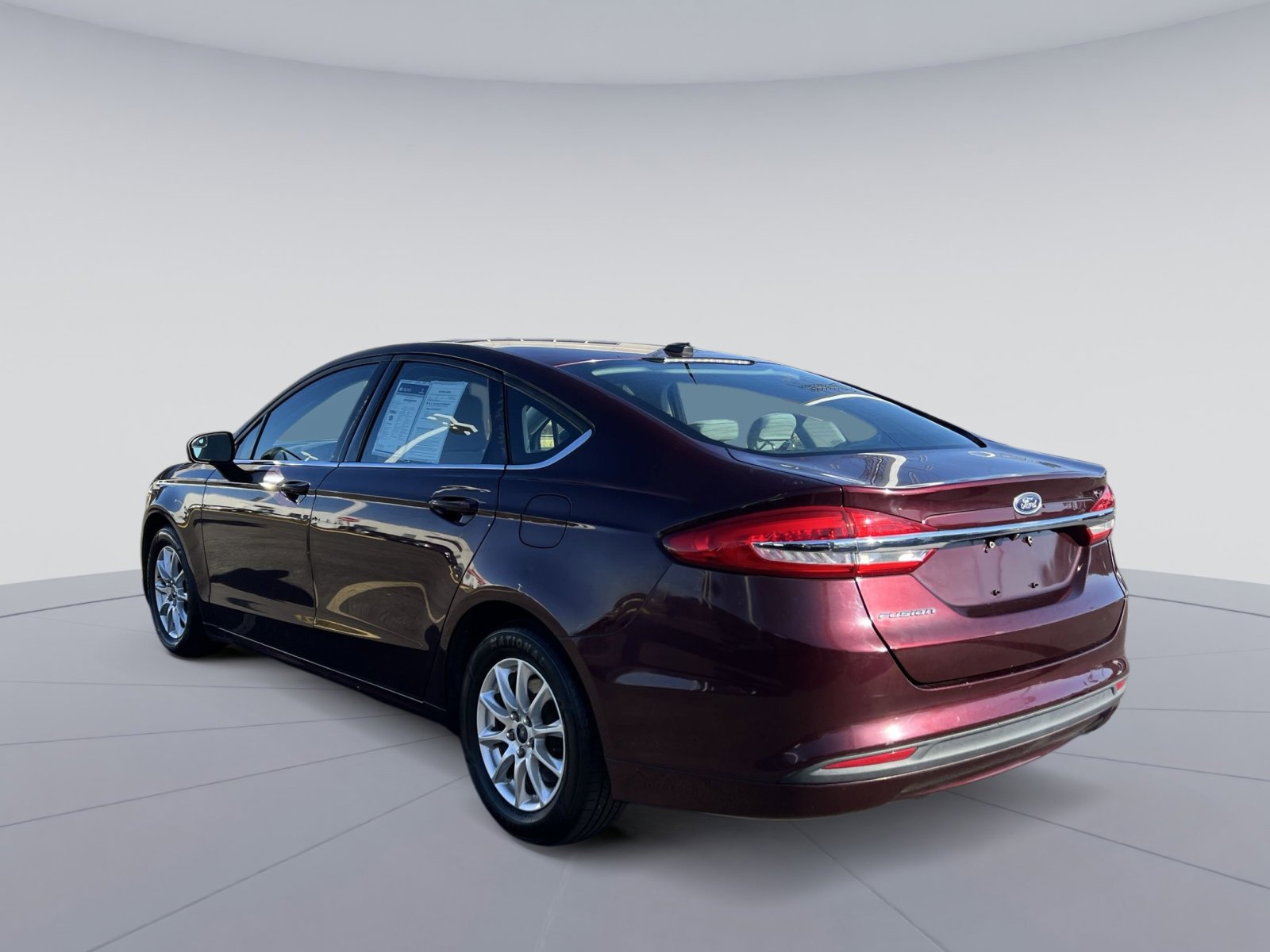 Used 2017 Ford Fusion S image 7