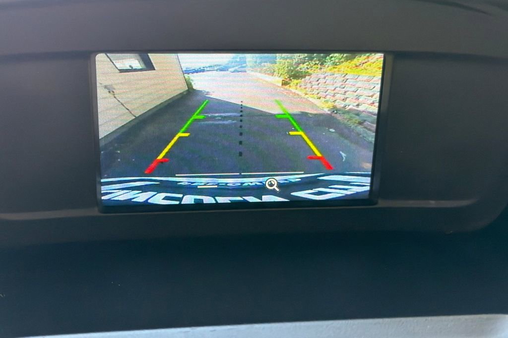 Used 2018 Ford Escape SE image 19