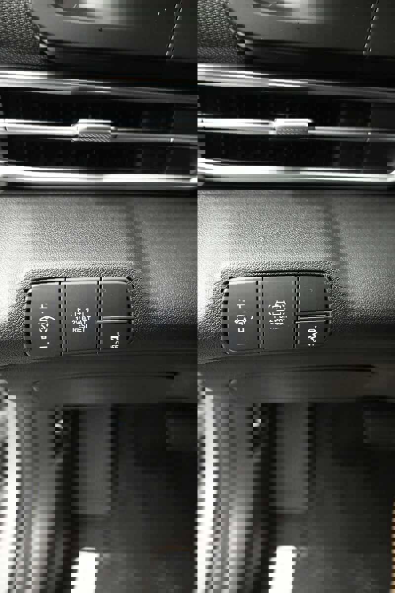 New 2026 Hyundai Elantra Blue image 19