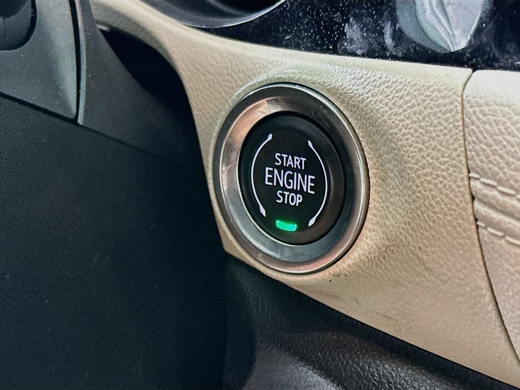 Used 2021 Buick Encore GX Essence w/ Sport Touring Package AWD/4WD image 19
