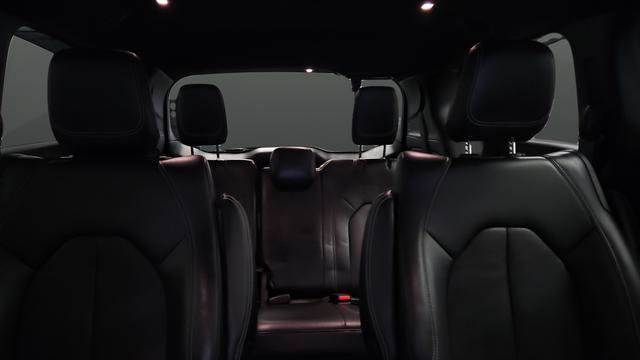 Used 2022 Chrysler Pacifica Touring-L w/ S Appearance Package FWD image 26