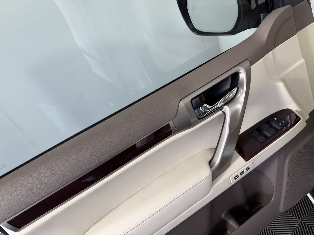 Used 2018 Lexus GX 460 Premium AWD/4WD image 54