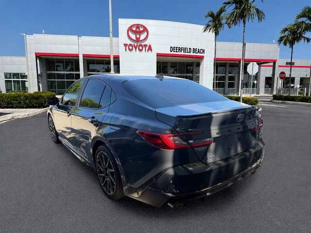 Used 2025 Toyota Camry SE w/ Convenience Package FWD image 8