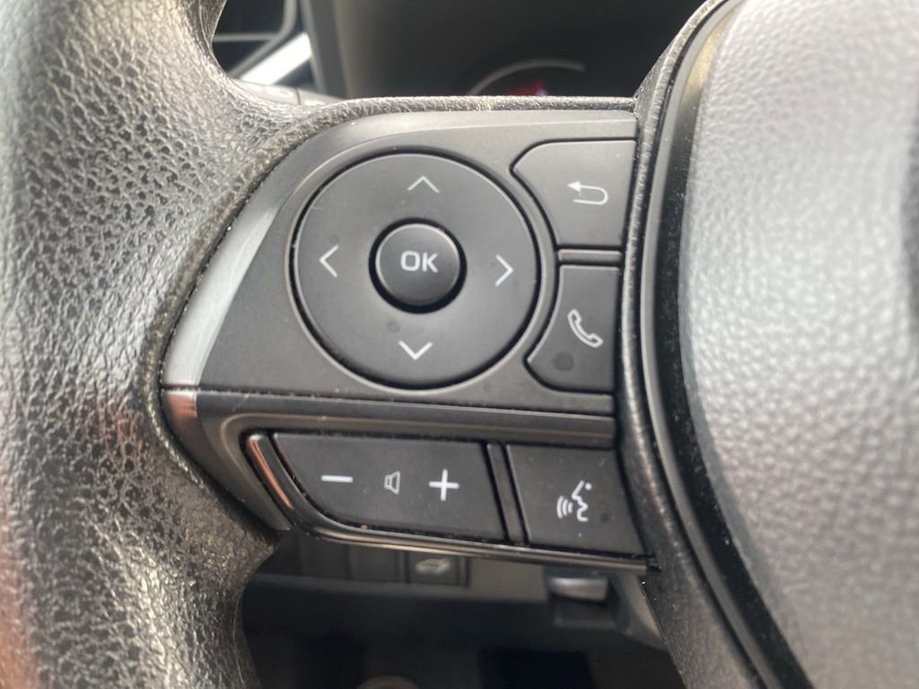 Used 2023 Toyota RAV4 XLE image 16