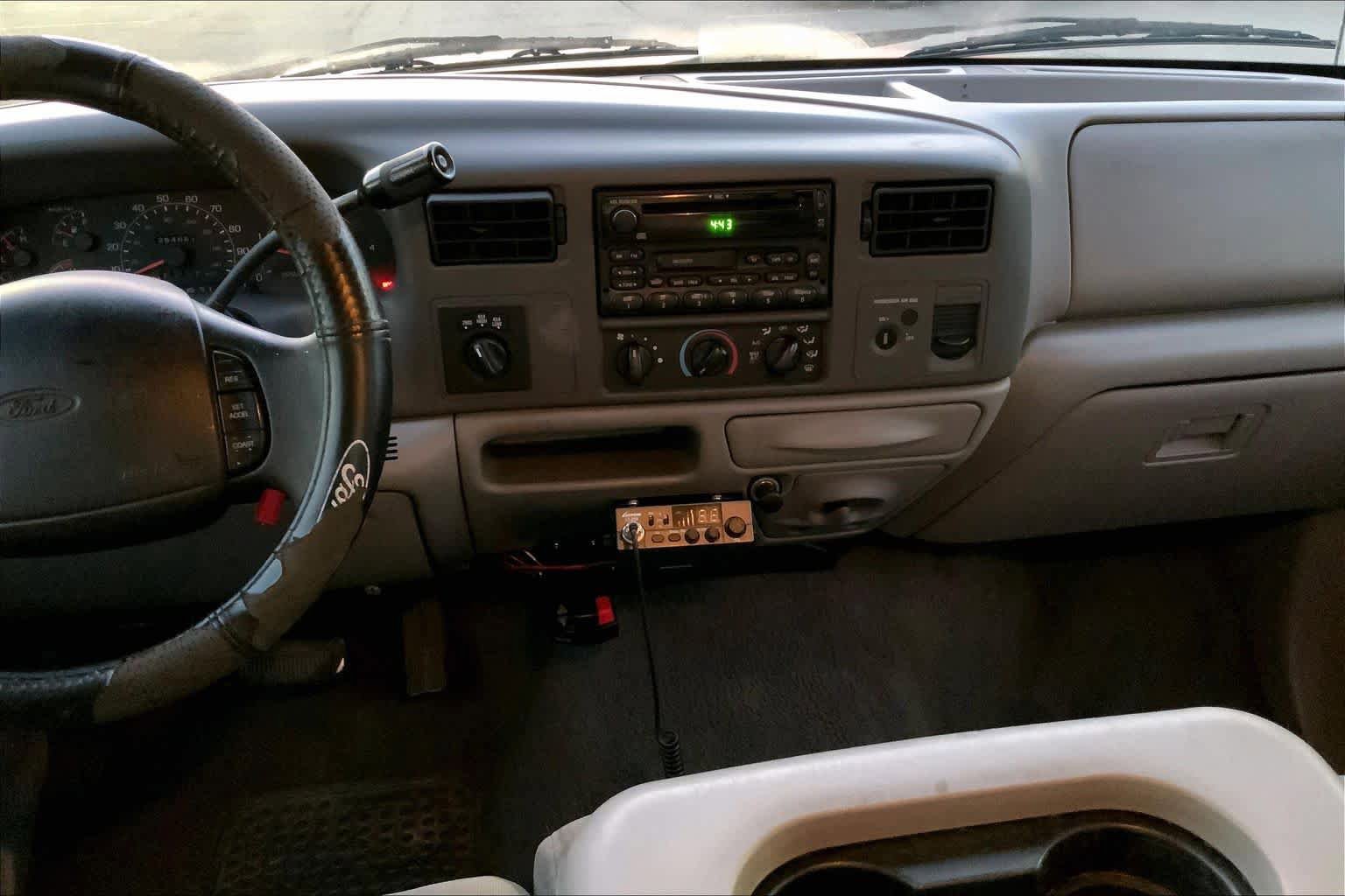 Used 2001 Ford F250 XLT AWD/4WD image 6