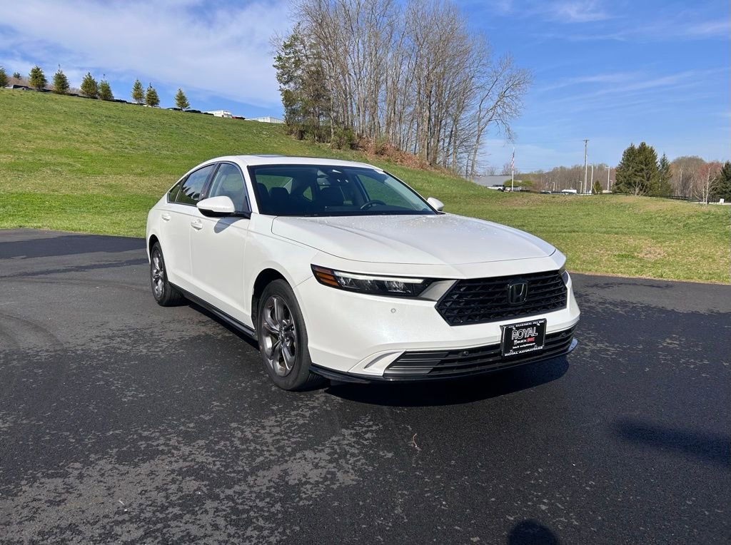 Used 2024 Honda Accord EX-L image 1