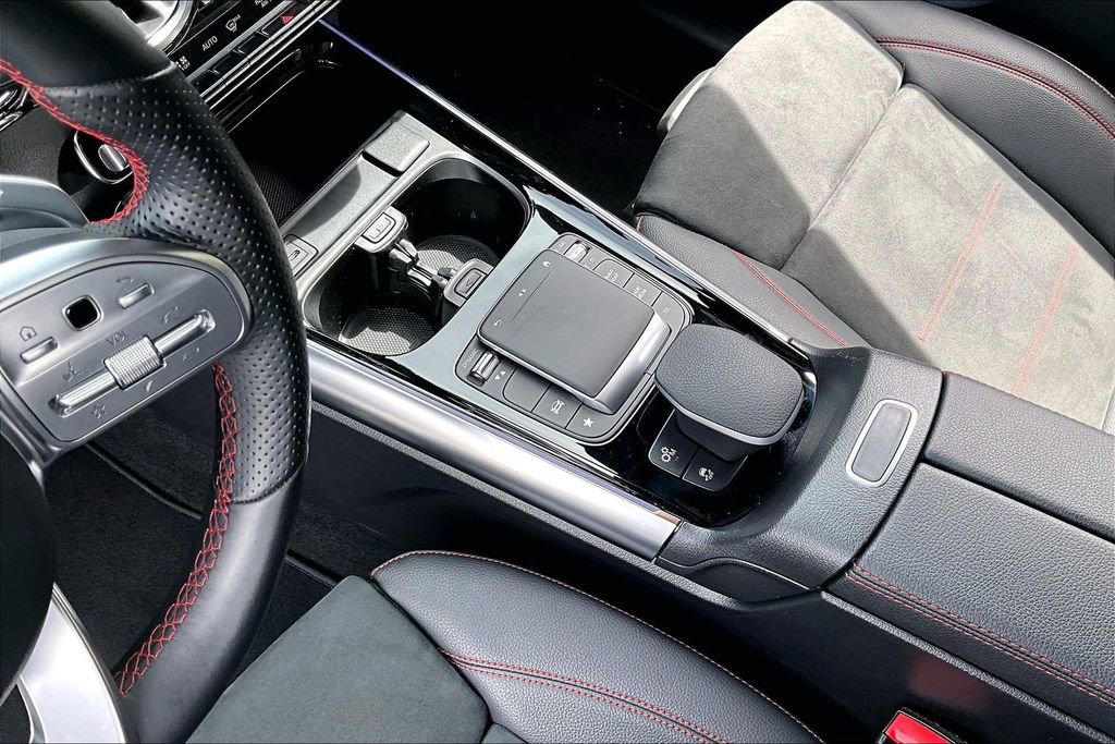 Used 2023 Mercedes-Benz GLA 35 AMG 4MATIC image 16