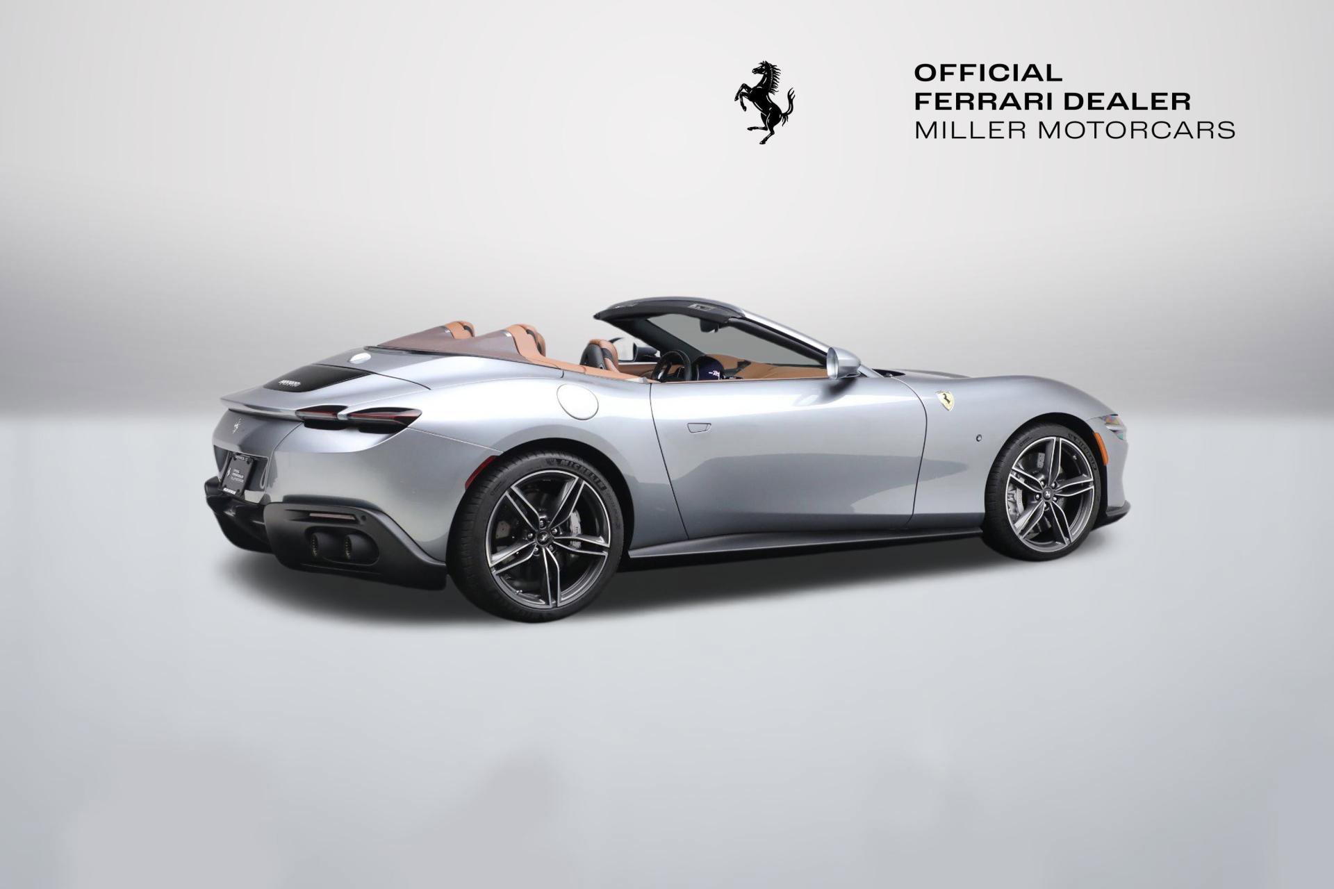 Certified 2025 Ferrari Roma Spider image 9