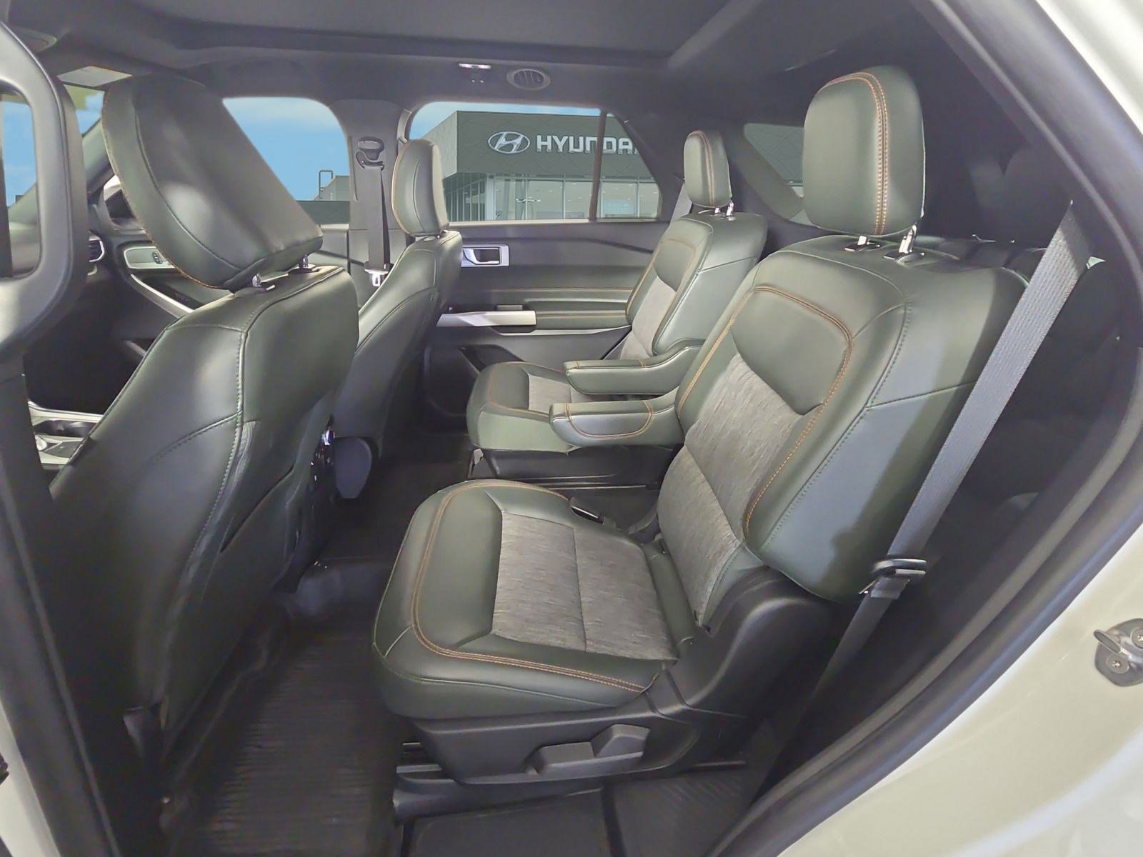 Used 2022 Ford Explorer Timberline w/ Timberline Technology Package image 11