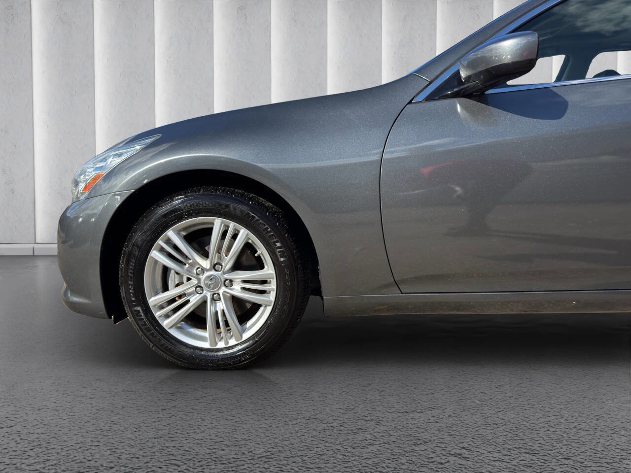 Used 2013 INFINITI G37 x Sedan w/ Premium Pkg image 19