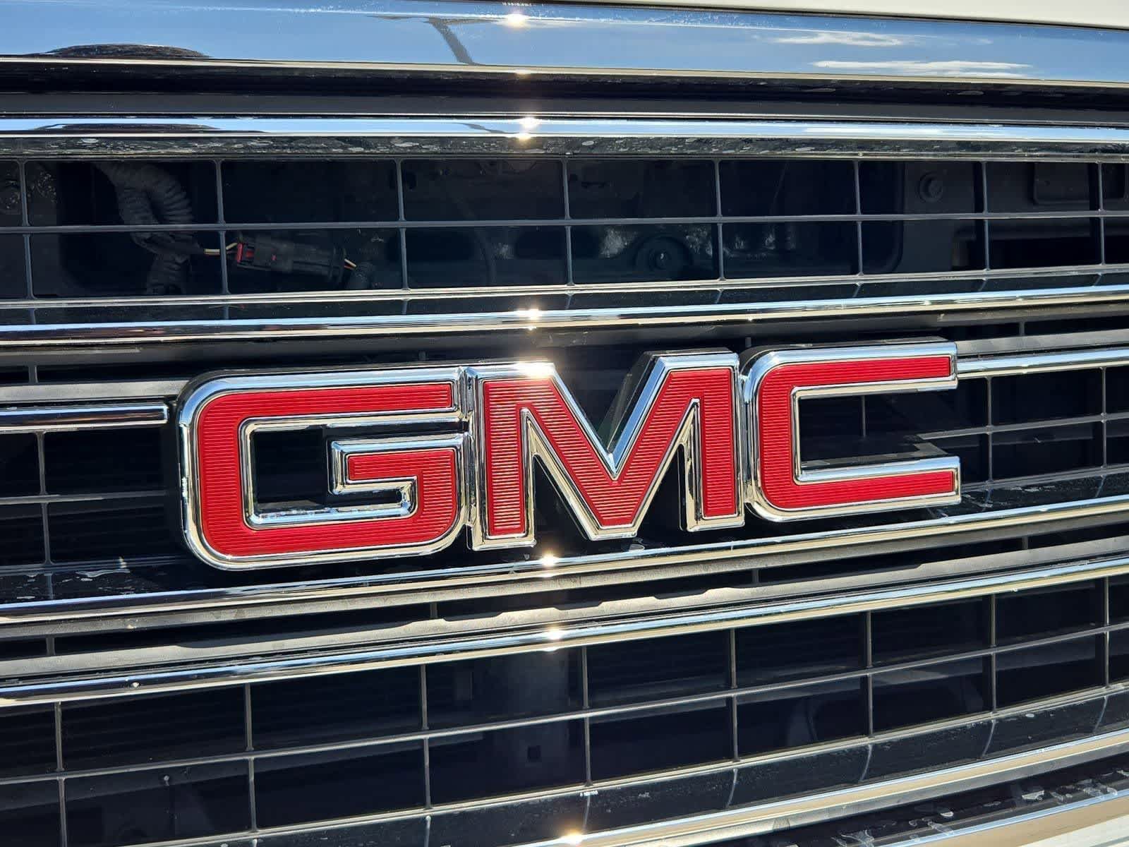 Used 2019 GMC Yukon SLT AWD/4WD image 11