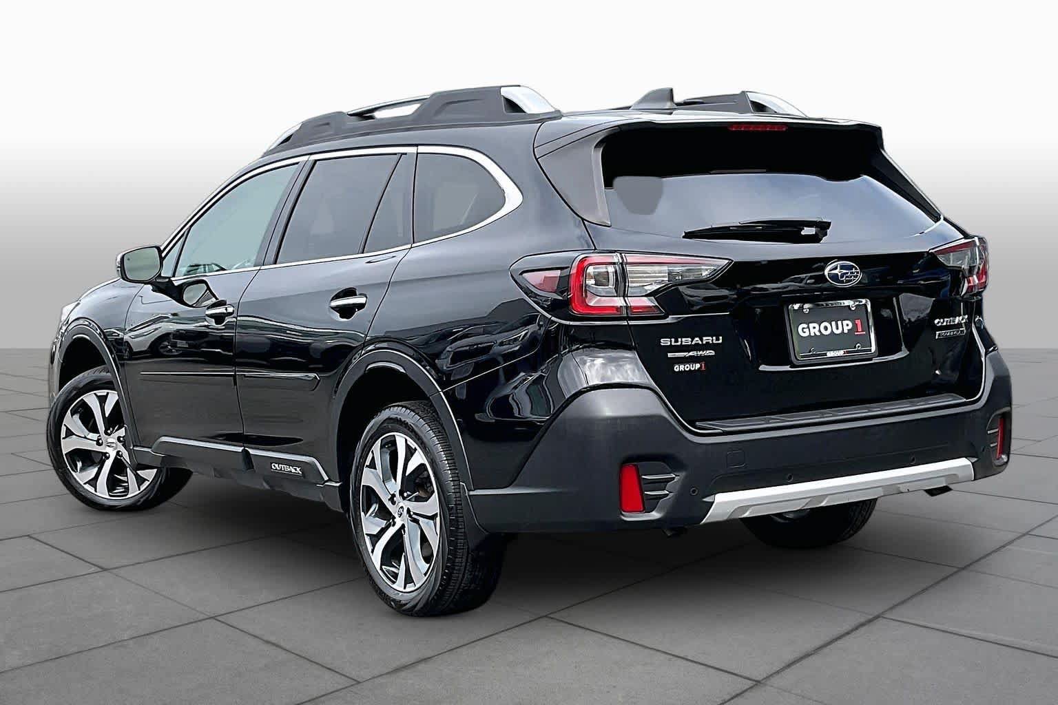 Used 2020 Subaru Outback Touring XT AWD/4WD image 12