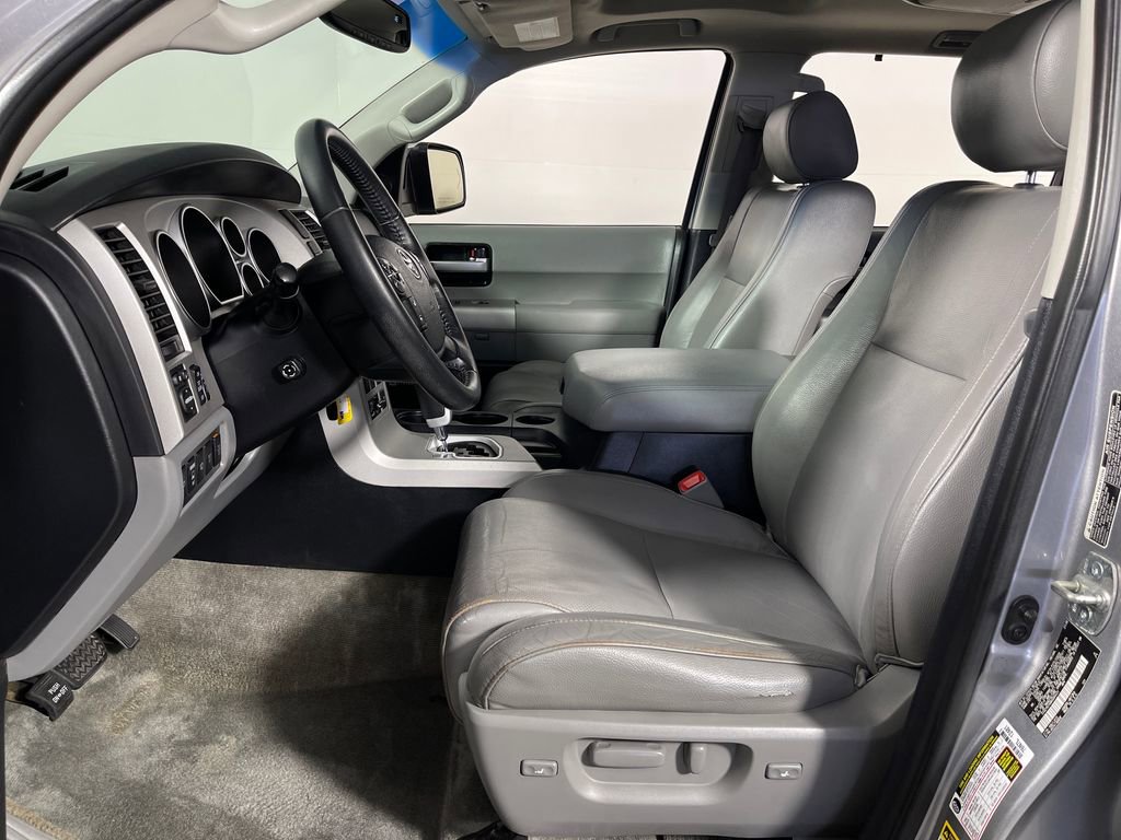 Used 2008 Toyota Sequoia Platinum image 12