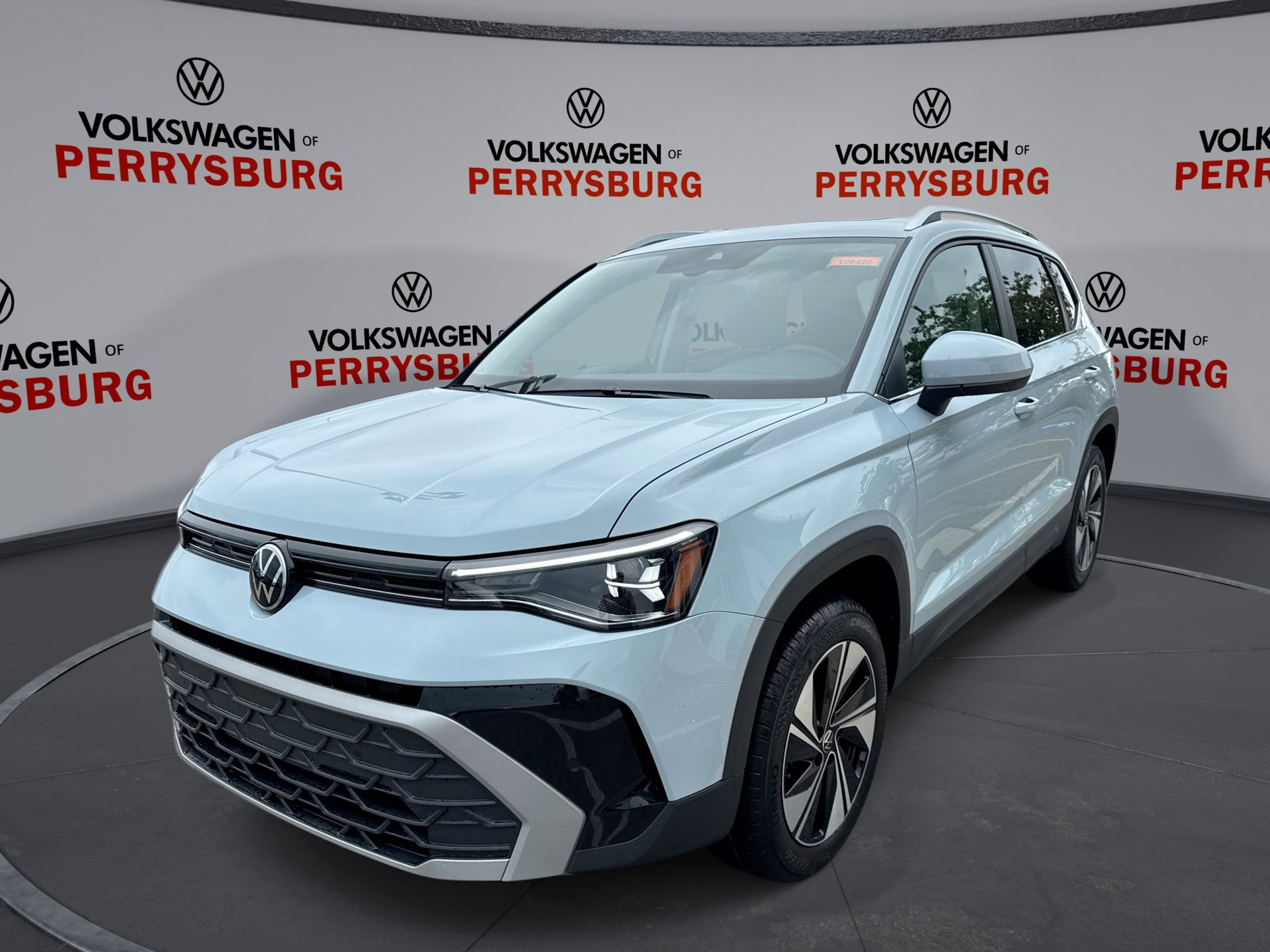 New 2025 Volkswagen Taos SE