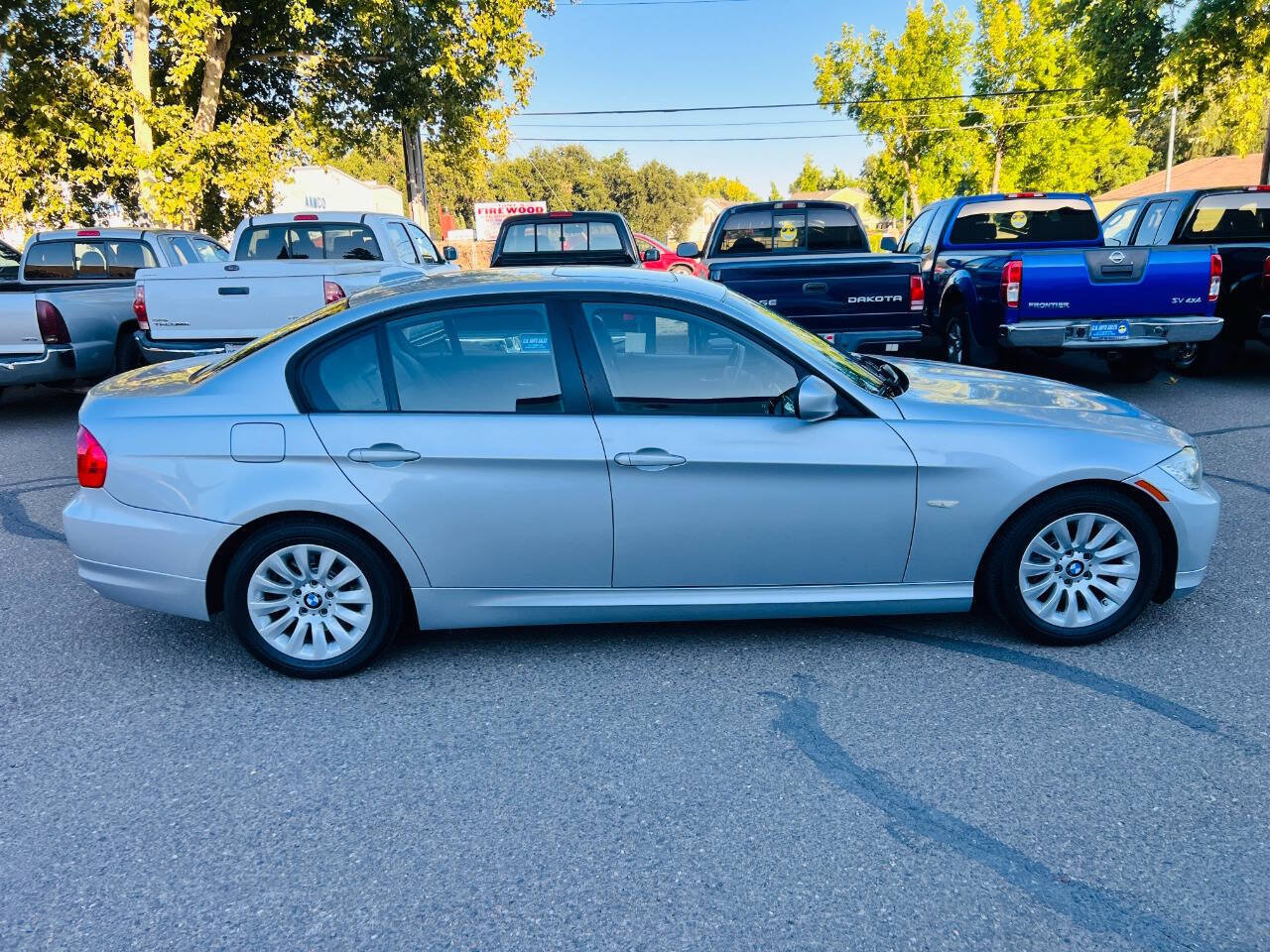 Used 2009 BMW 328i Sedan RWD image 6