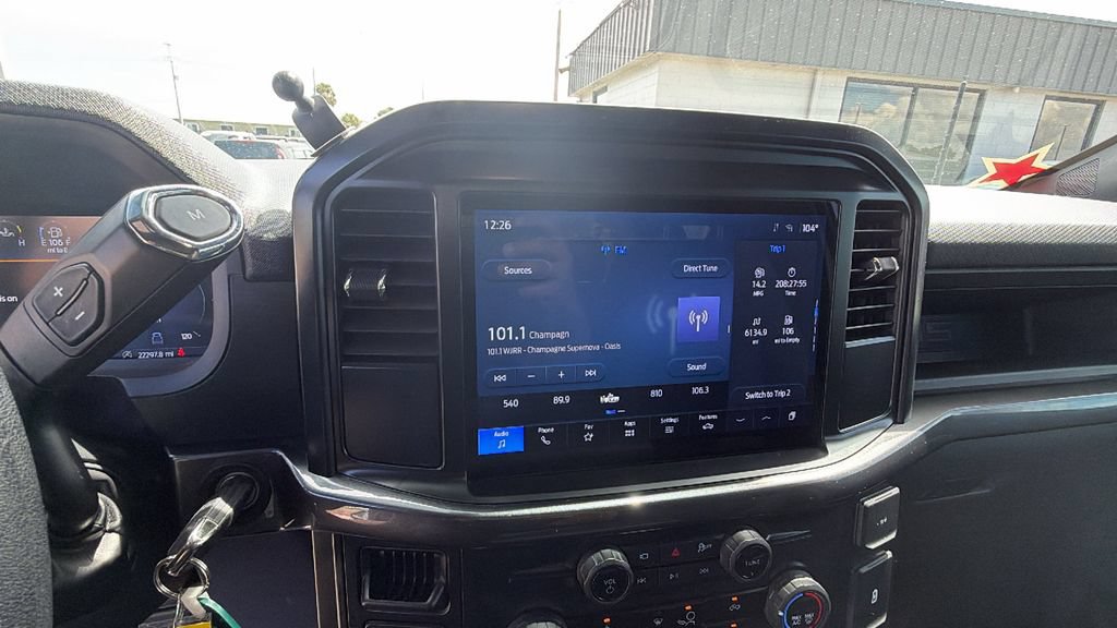 Used 2025 Ford F150 STX w/ Equipment Group 200A RWD image 18