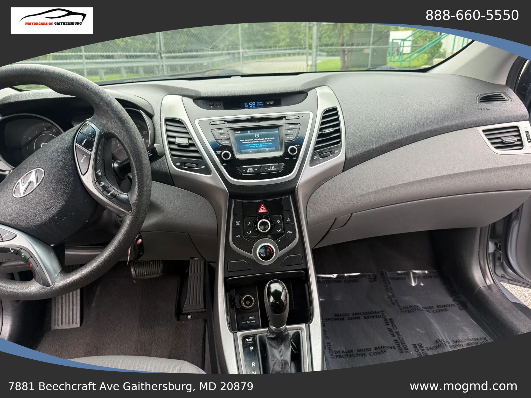 Used 2015 Hyundai Elantra SE w/ Option Group 02 FWD image 17