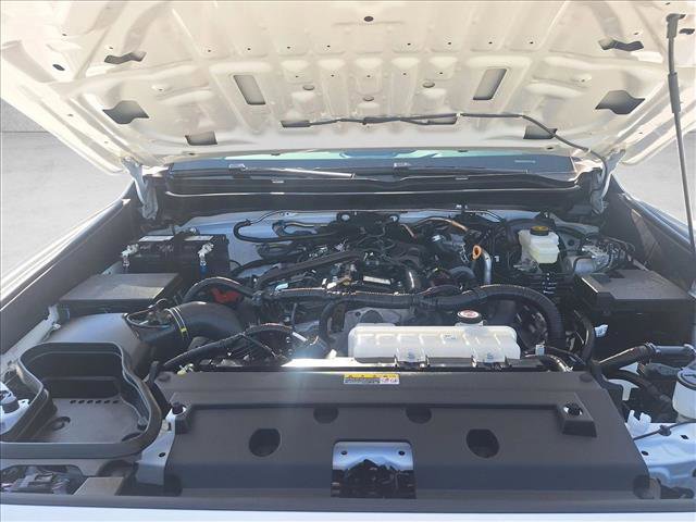Certified 2025 Toyota Tacoma SR5 w/ SR5 Upgrade Package AWD/4WD image 20