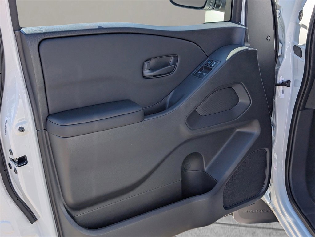 New 2026 Nissan Frontier S image 15