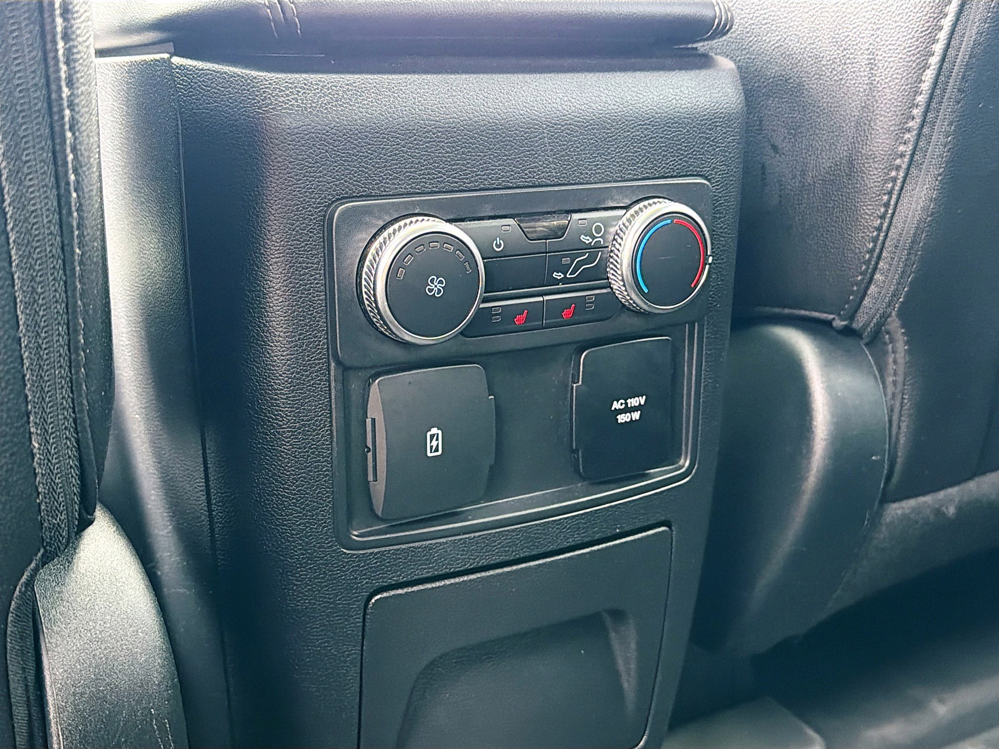 Used 2022 Ford Explorer Limited AWD/4WD image 20