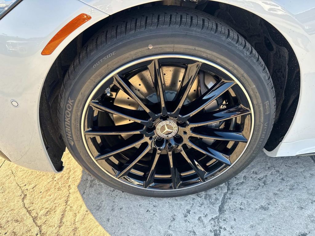 New 2025 Mercedes-Benz S 580 4MATIC Sedan image 12