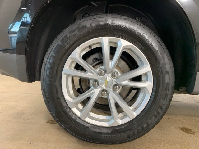 Used 2017 Chevrolet Equinox LT w/ Convenience Package image 36