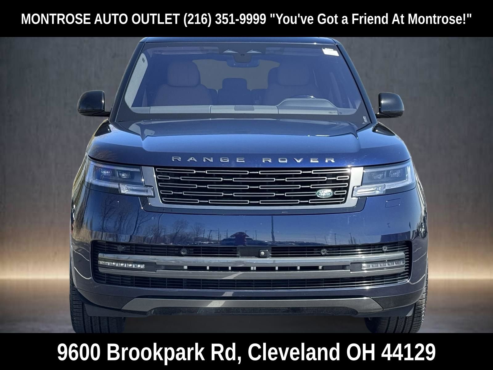 Used 2023 Land Rover Range Rover Long Wheelbase SE image 9