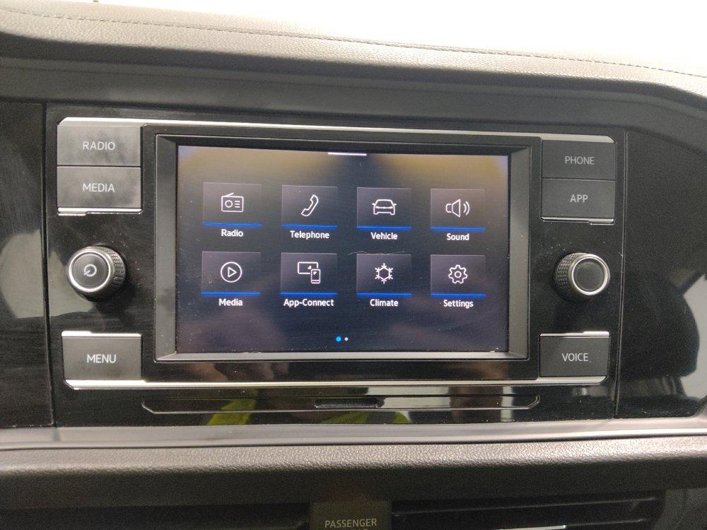 Used 2024 Volkswagen Jetta SE FWD image 25