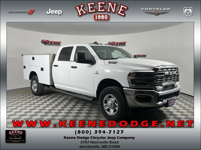 New 2025 RAM 3500 Tradesman w/ Chrome Appearance Group