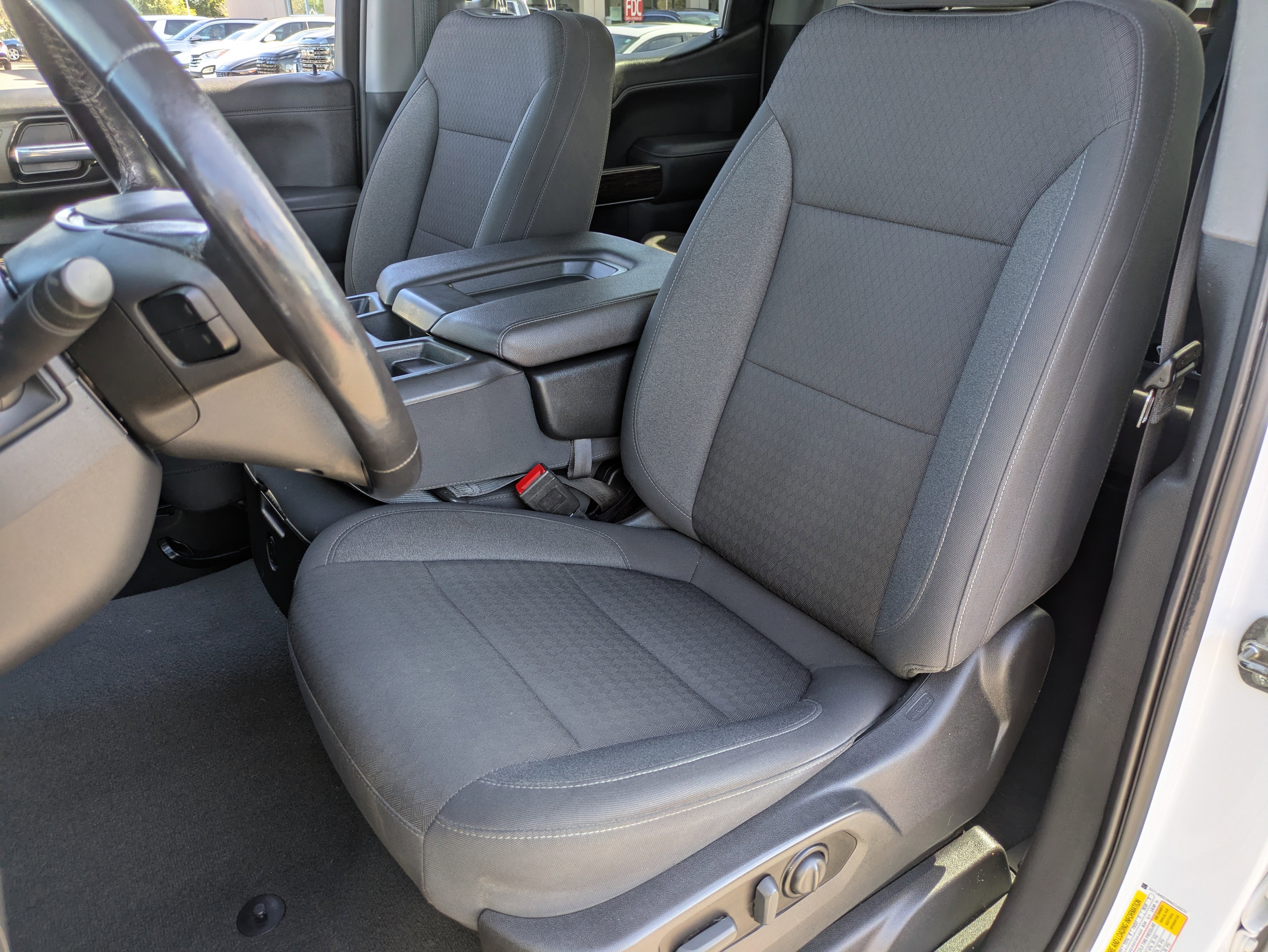 Used 2022 GMC Sierra 1500 SLE w/ X31 Off-Road Package image 15