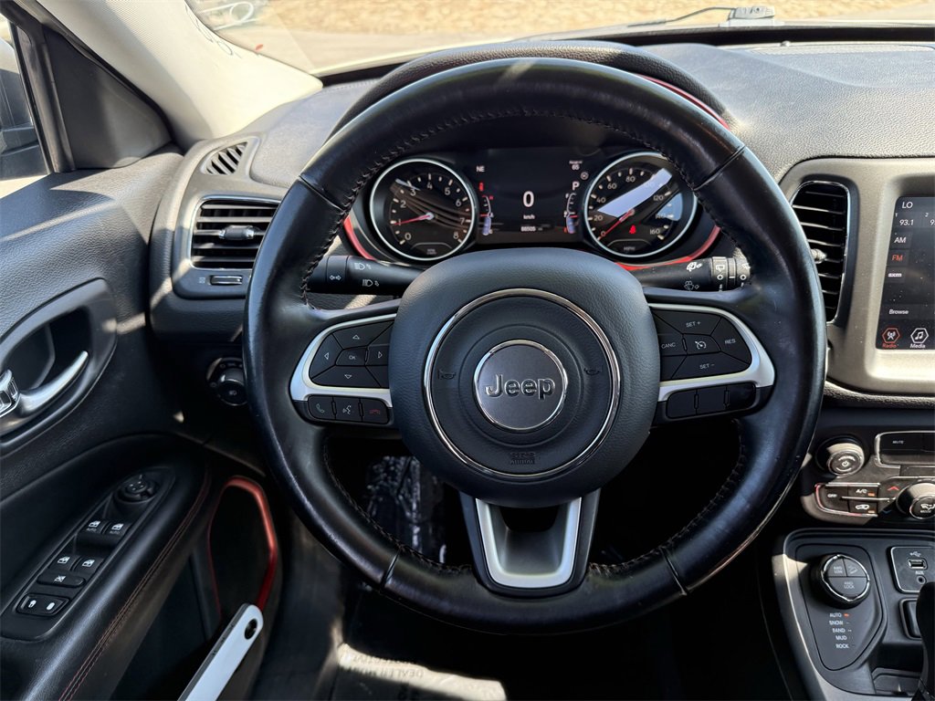 Used 2019 Jeep Compass Trailhawk image 16