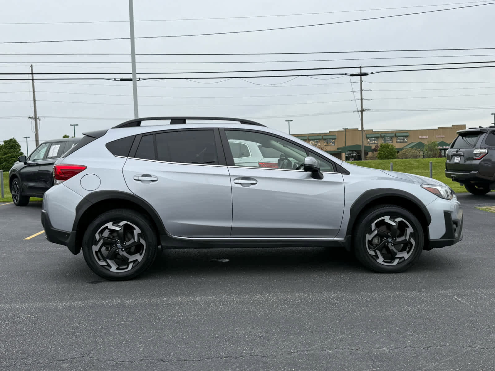 Used 2023 Subaru Crosstrek 2.5i Limited AWD/4WD image 8