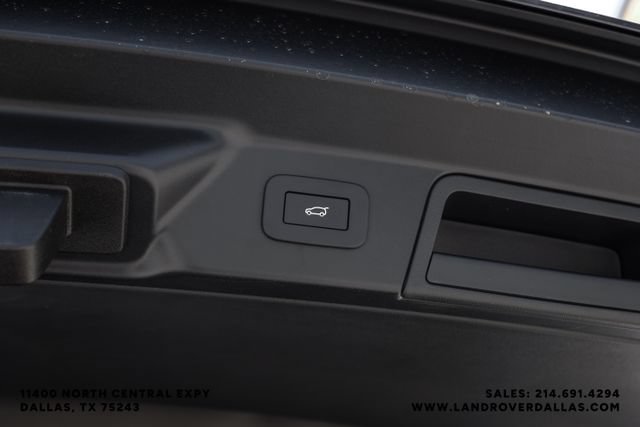 New 2026 Land Rover Range Rover Velar S AWD/4WD image 64