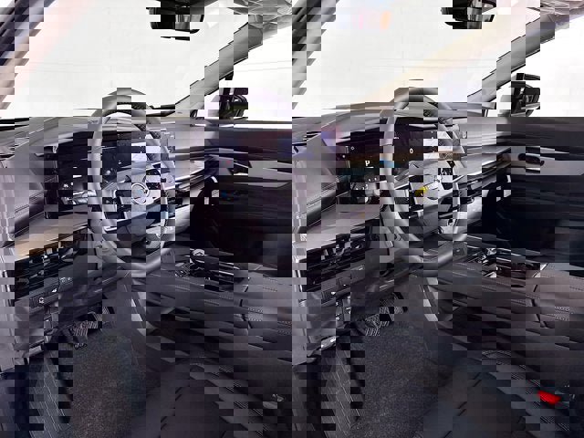 New 2026 Nissan Murano Platinum w/ Cargo Package AWD/4WD image 9