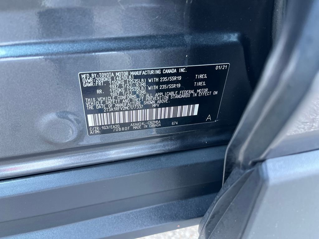 Certified 2021 Toyota RAV4 XLE Premium image 31