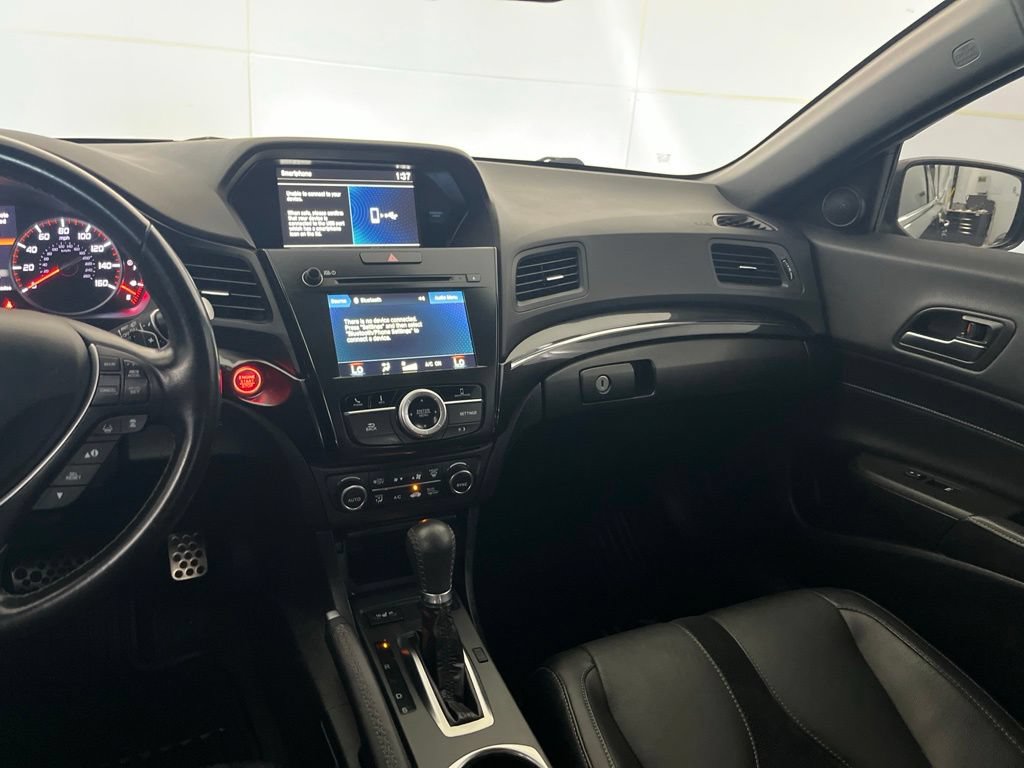 Used 2020 Acura ILX w/ Premium & A-SPEC Package FWD image 32