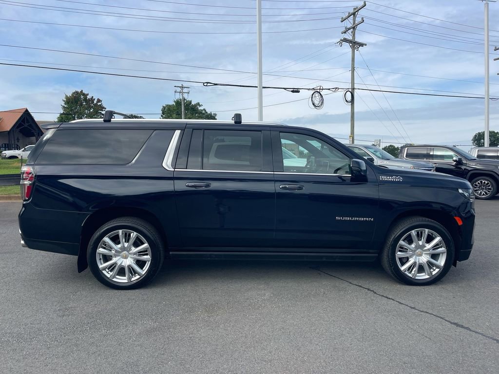 Used 2023 Chevrolet Suburban High Country w/ Premium Package 2 image 6