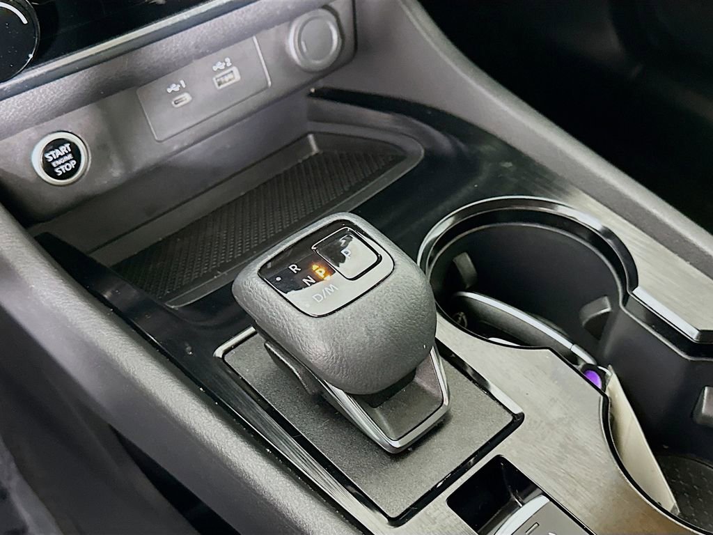 Certified 2023 Nissan Rogue S image 24