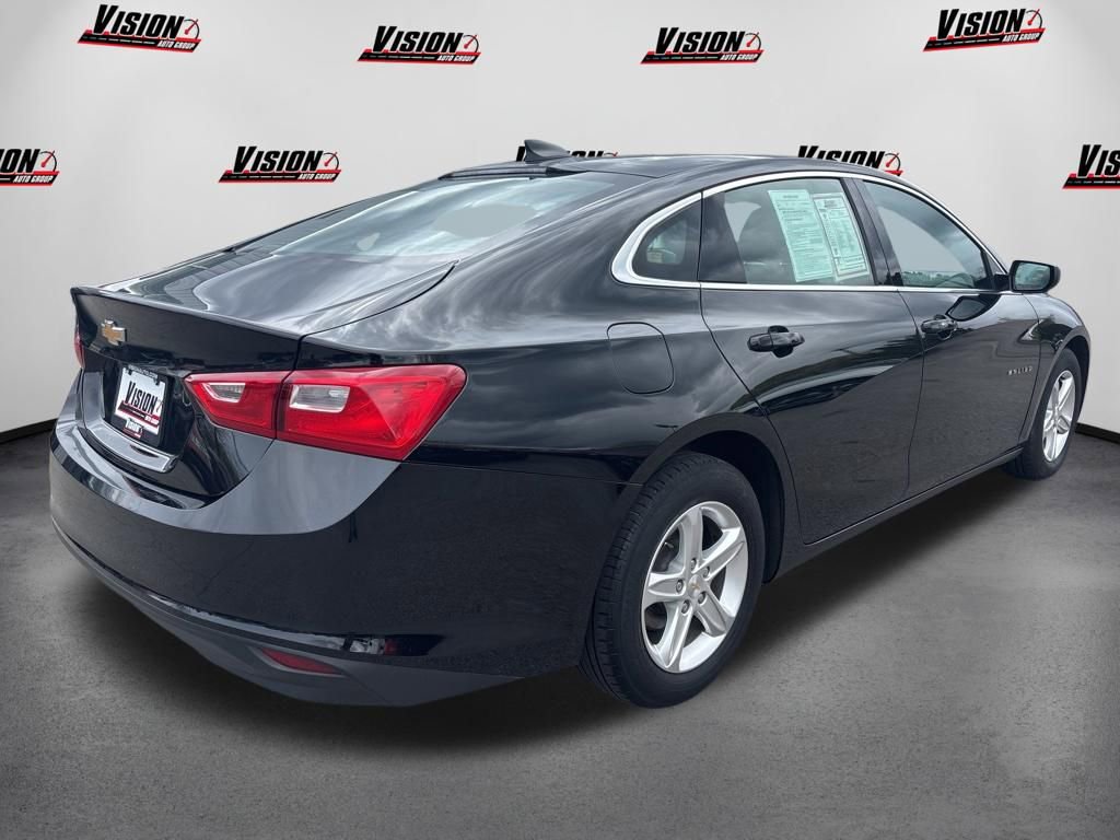 Used 2021 Chevrolet Malibu LS FWD image 5