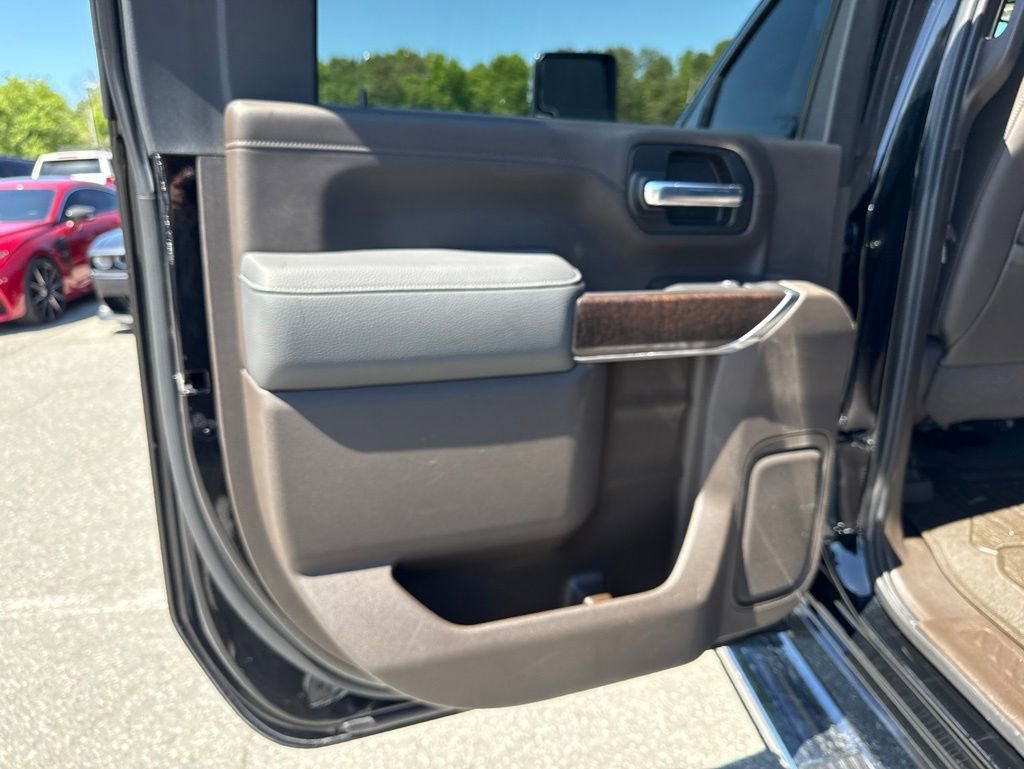 Used 2020 GMC Sierra 2500 Denali w/ Denali Ultimate Package AWD/4WD image 31